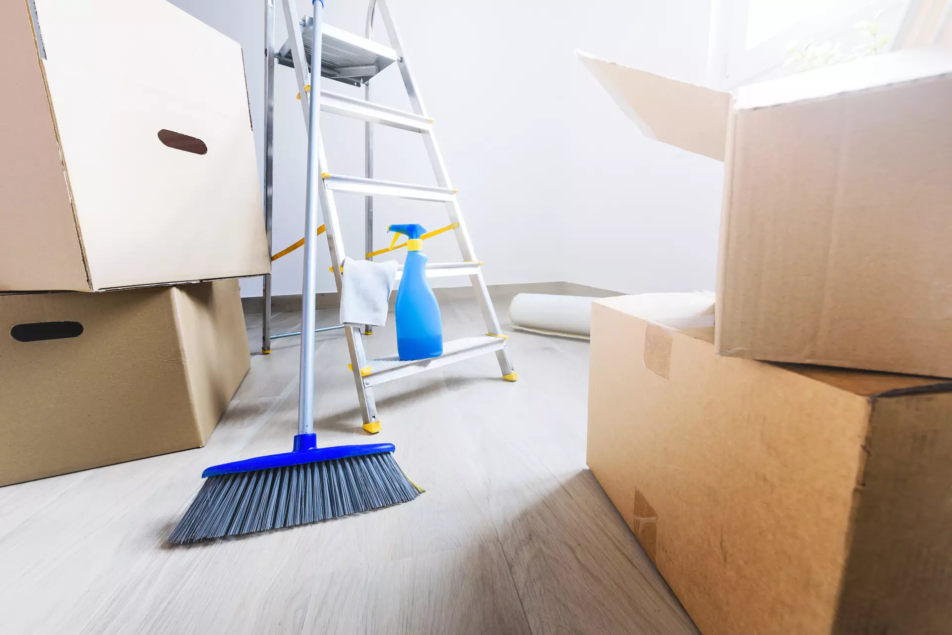 How to Ensure a Smooth Transition with Comprehensive Move-Out Cleaning Services in Chicago